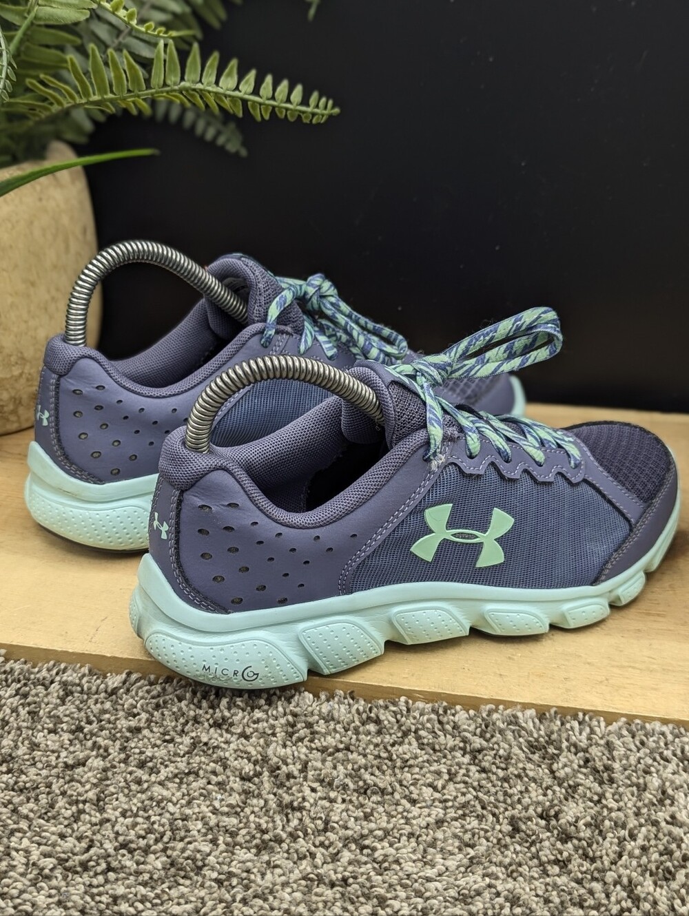 Under Armour Assert 6 Youth Size 4.5 Running Casual School Shoes Walking